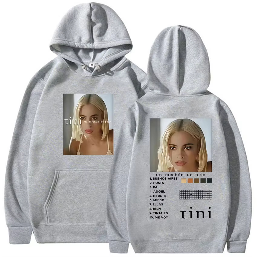 Bluza z kapturem Tini Stoessel – Winter Clothing Drawing recenzja i cena